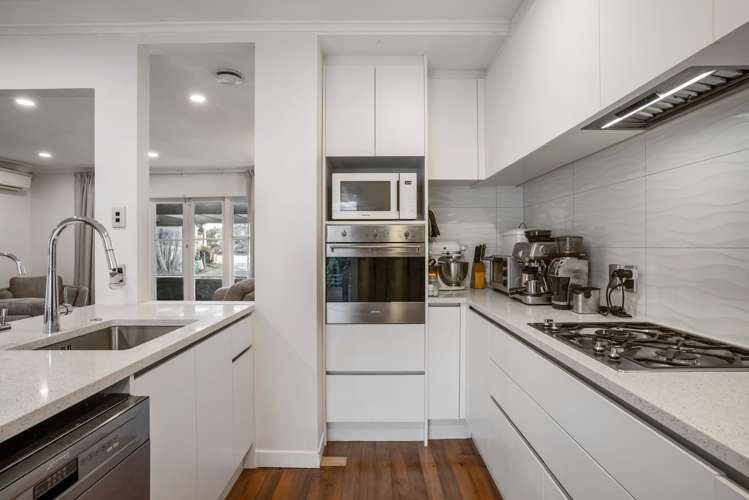 498 Te Atatu Road Te Atatu Peninsula_17