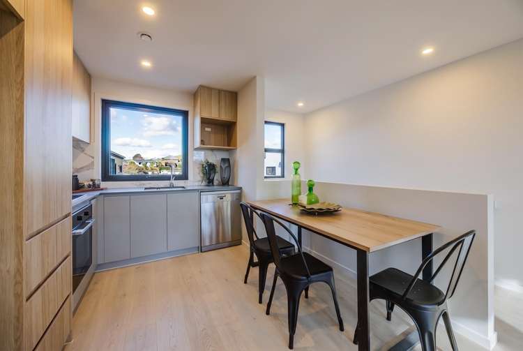 15 Kaaramuramu Lane Mangere Bridge_6