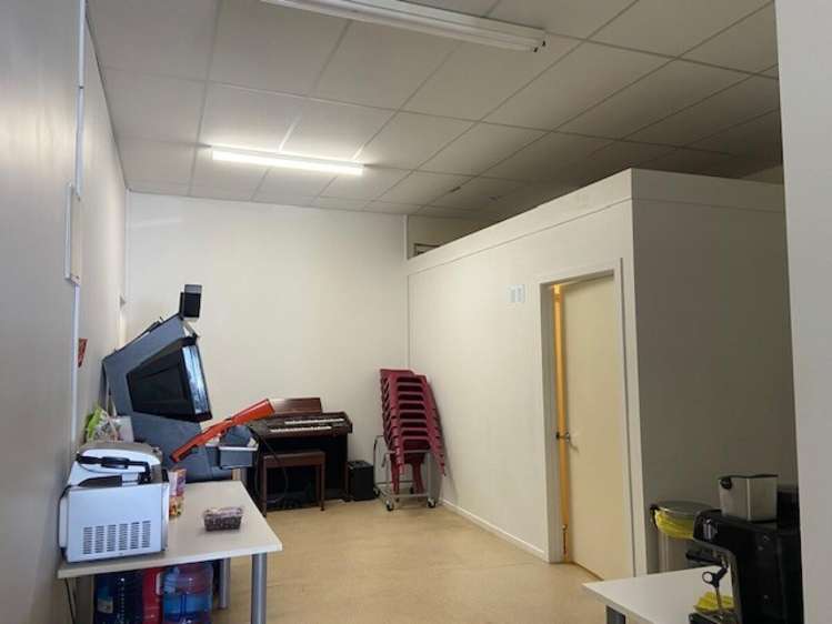 8b Railside Place Frankton_6