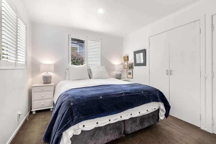 64 Wharf Road Ostend_25