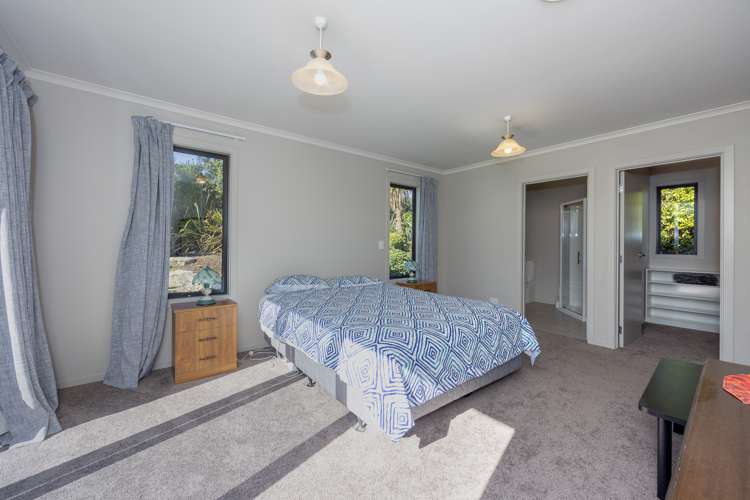 17 Little Maude Drive Lake Hawea_12