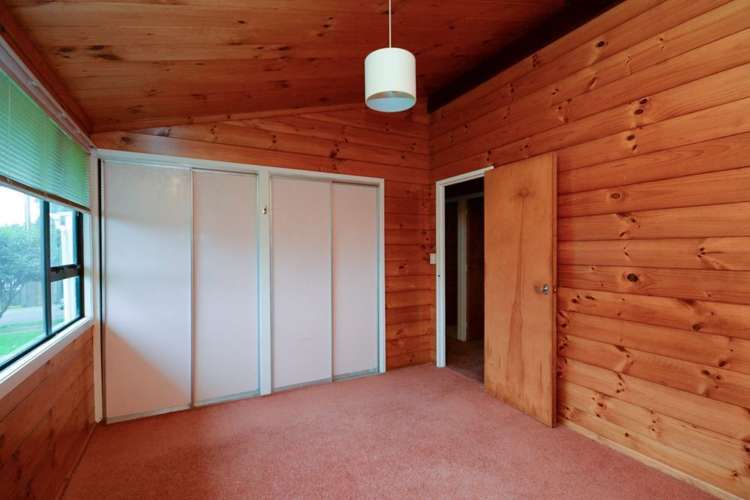 852 Upper Kina Road Opunake_12