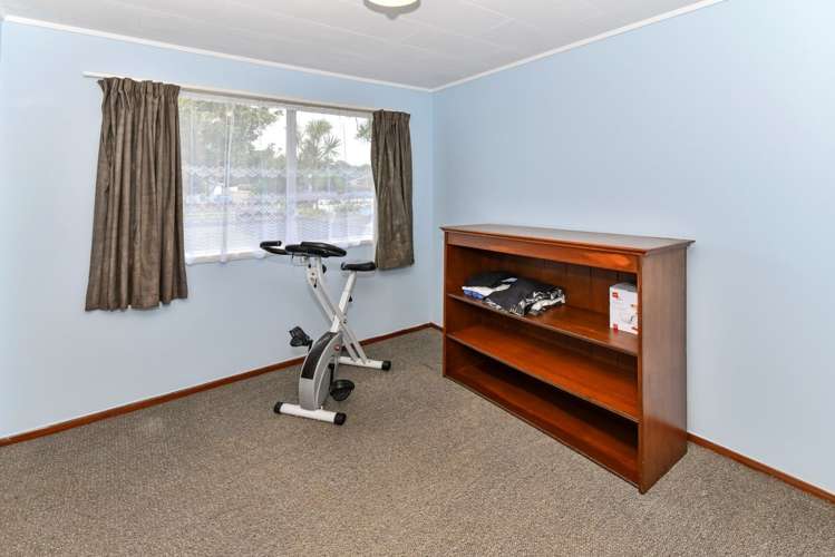 15 Bluewater Place Wattle Downs_13