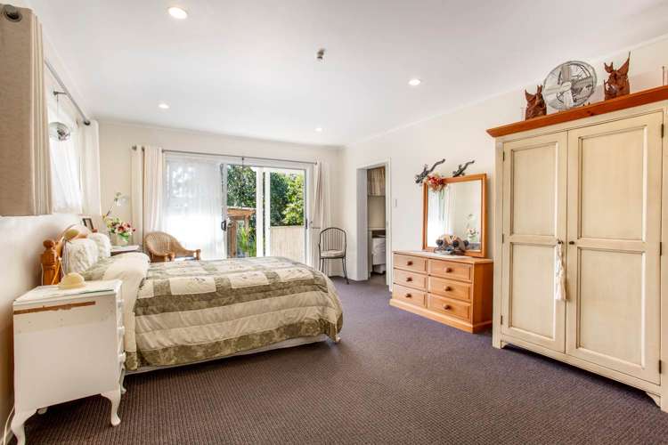 2/32 Capilano Place Glenfield_15