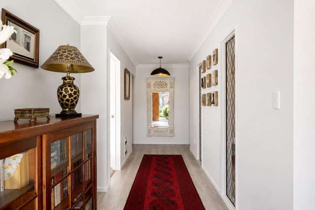 2 Fern Grove Taradale_1