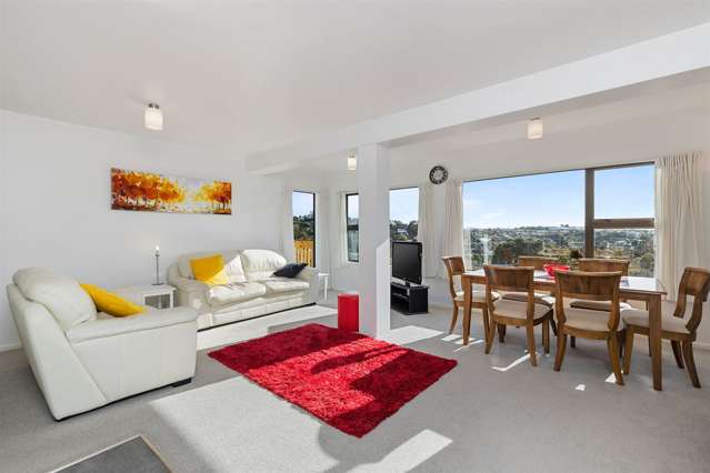 2/4 Danbury Drive Torbay_3