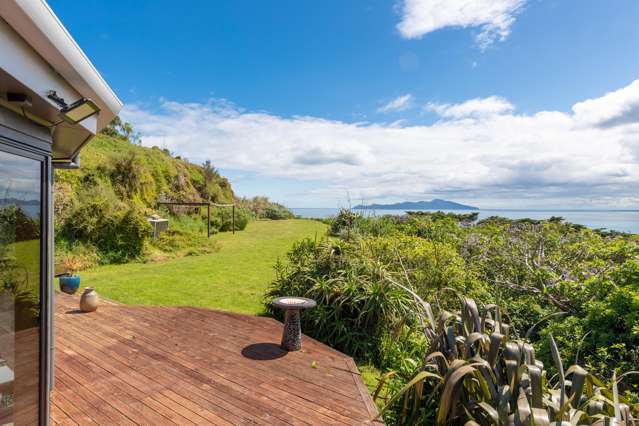 21 Raroa Place Pukerua Bay_4