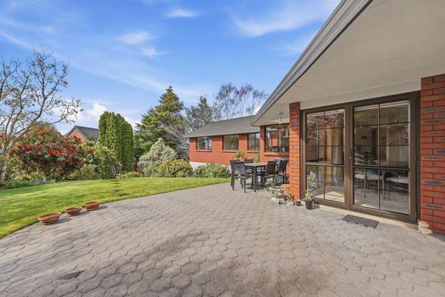 Ferntree Drive, the very best of Wakari.