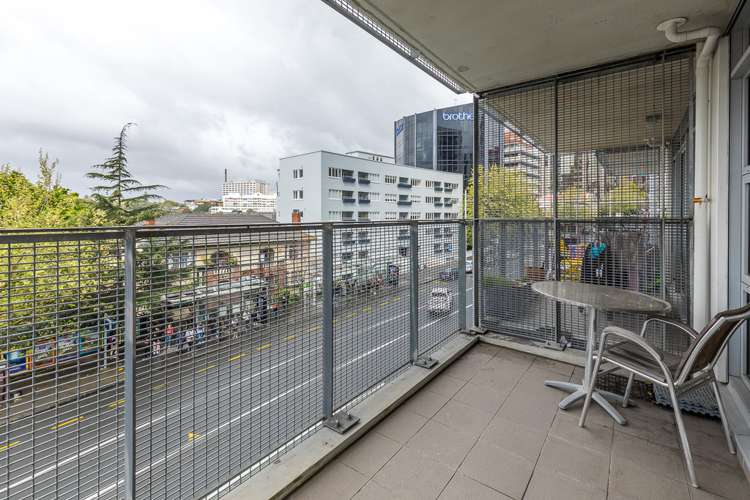 202/37 Symonds Street Grafton_11