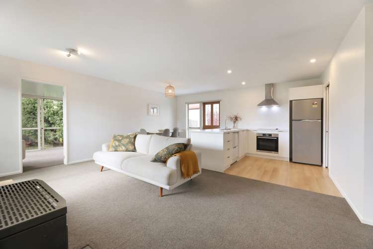 9 Honeysuckle Place Northcote_7