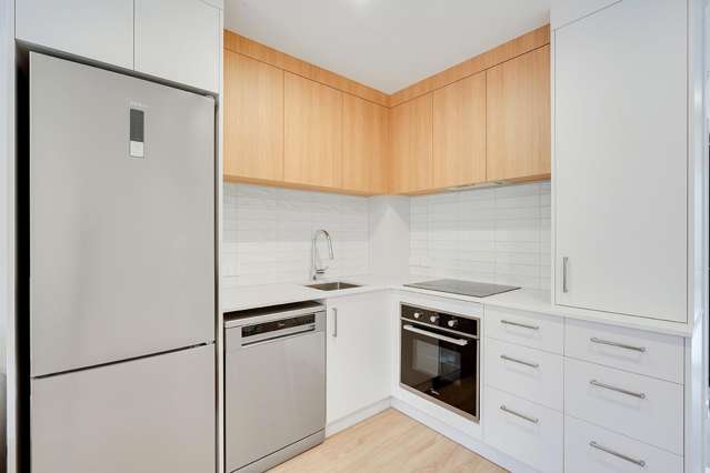 2/146 Old Farm Road Hamilton East_3