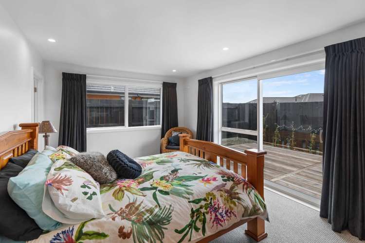 1 Corsica Court Fitzherbert_12