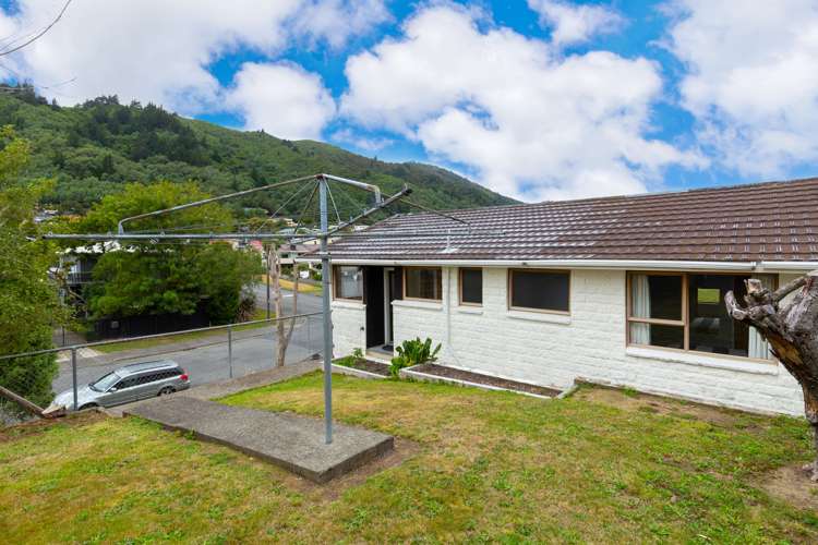 74 Hampden Street Picton_13