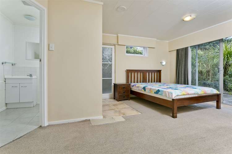 7 Heather Place Sunnynook_11