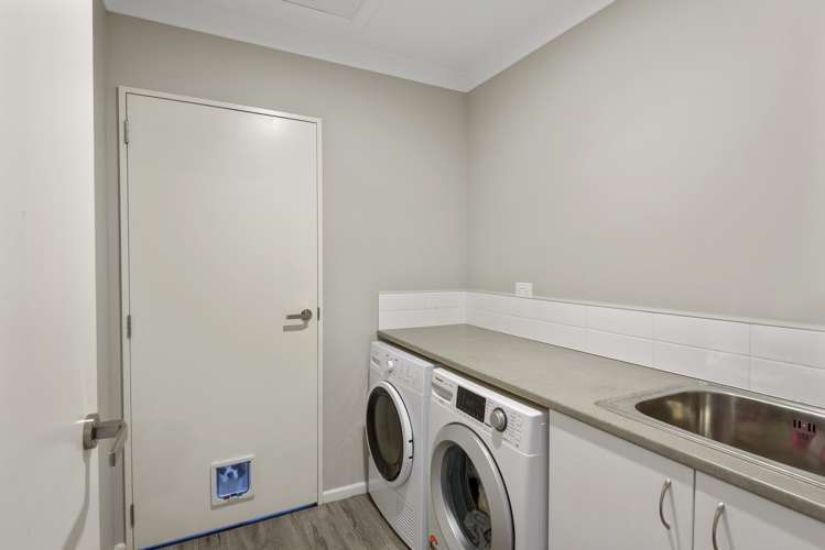 75 Hungerford Drive Rolleston_15