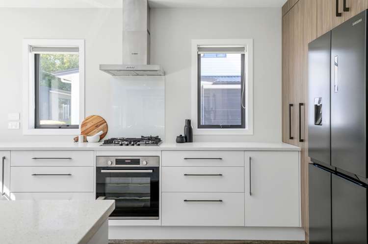 2/26 Alison Street Hamilton Lake_4