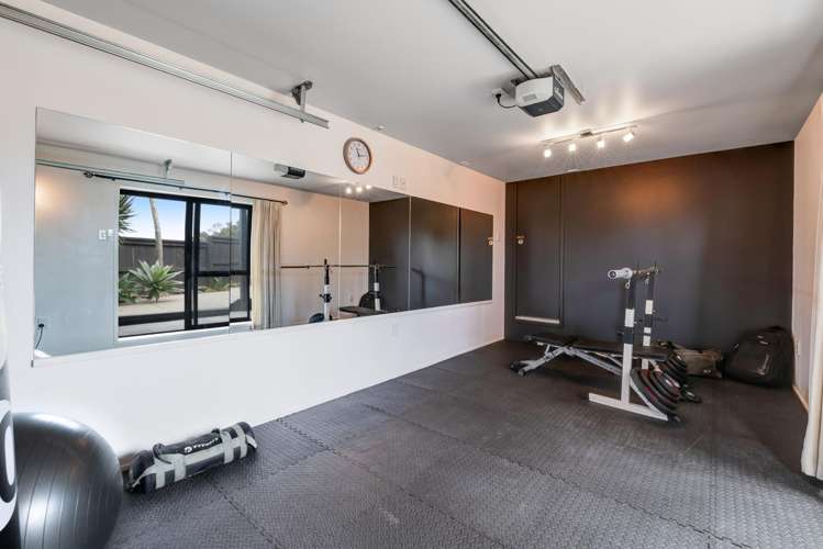 15 Leiden Place Totara Vale_18
