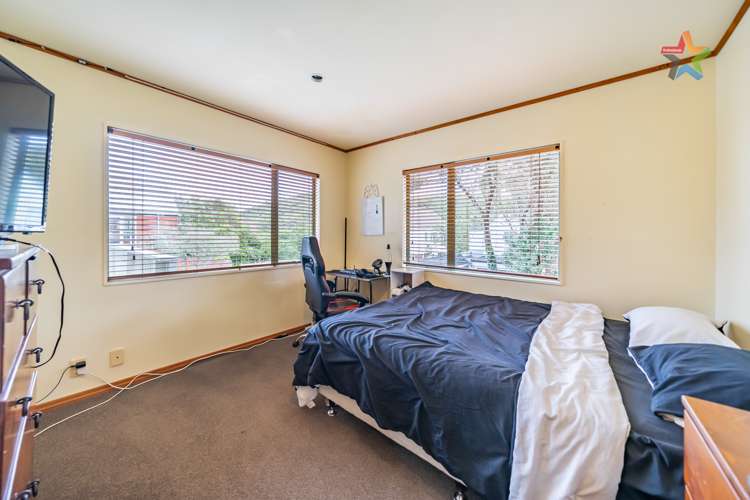 16 Haast Close Kelson_15