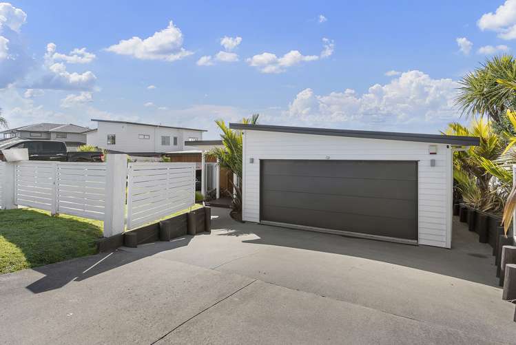 79 Liberty Crescent Beachlands_24