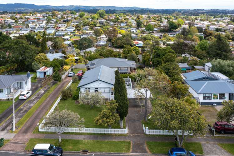 1/55 Rosier Road Glen Eden_22