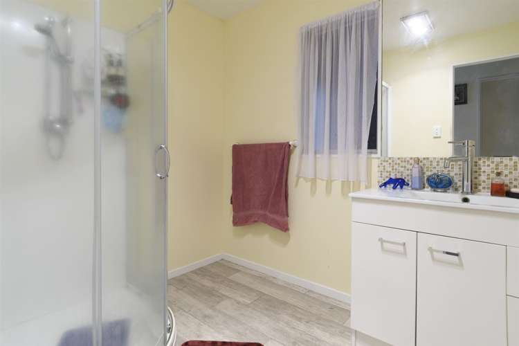 57a Dingadee Street Welcome Bay_13