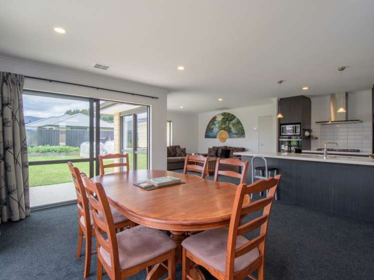 19 Myles Way Lower Shotover_12