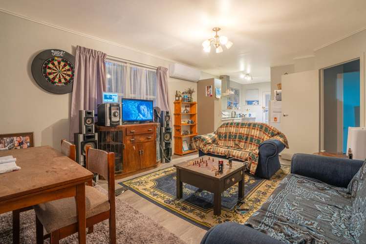 9 View Road Papakura_17