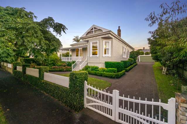 4 King Edward Street Mount Eden_1