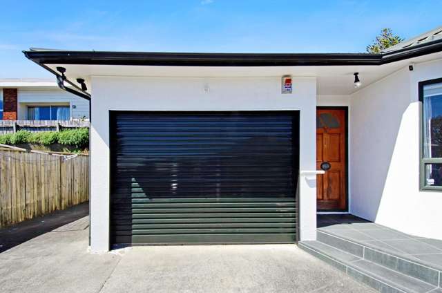 2/46 Burgess Road Johnsonville_1