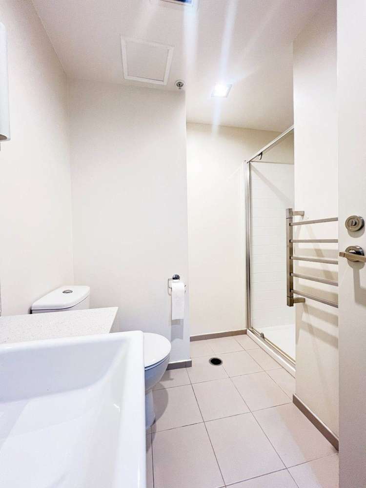 220/4 Wagener Place Mt Albert_18