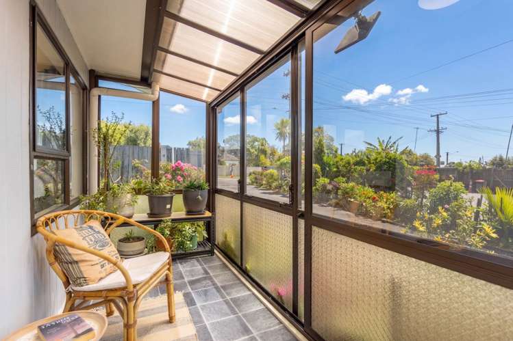 1574 Dominion Road Extension Mt Roskill_6