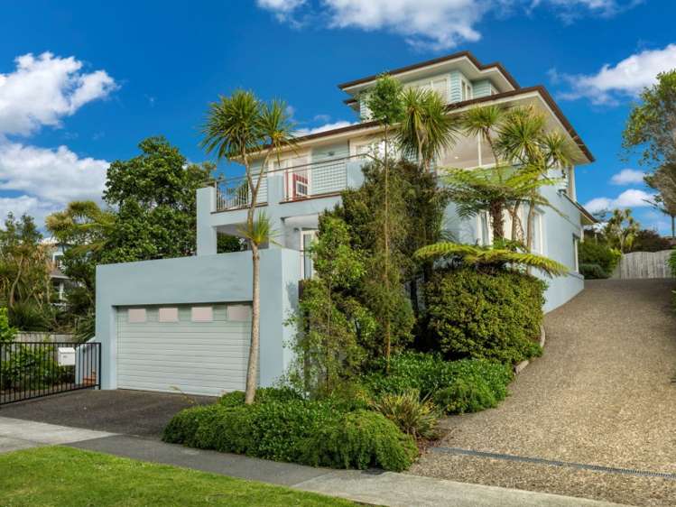 8 Seabreeze Road Narrow Neck_22