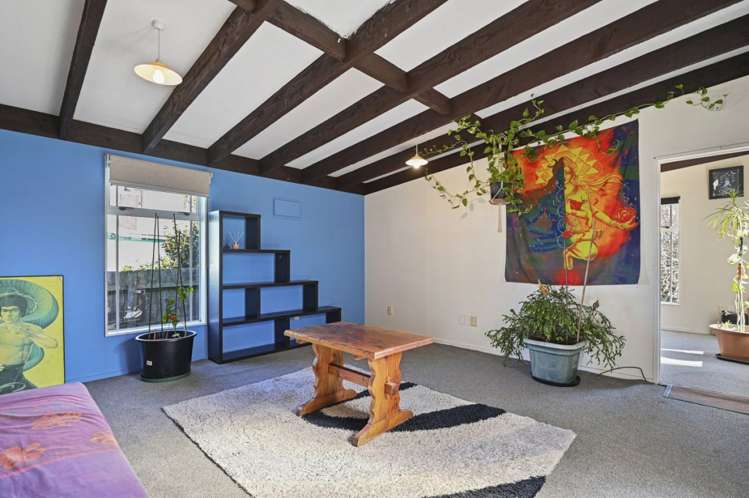 16 Pacific Drive Southbridge_5