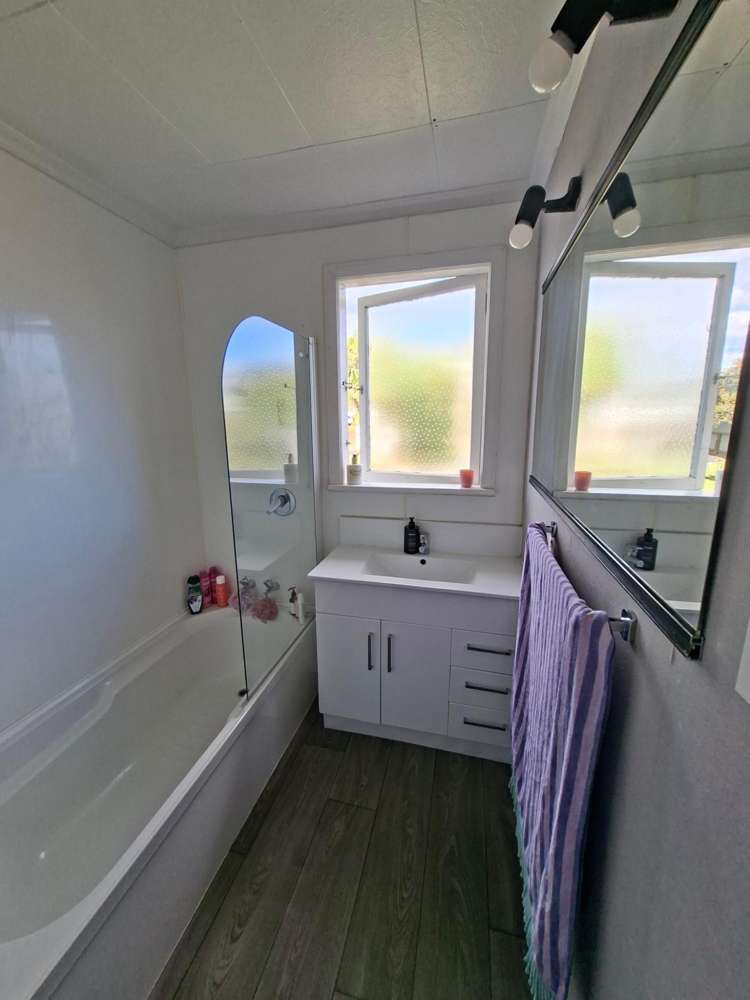  34 Bartholomew Road Levin_8