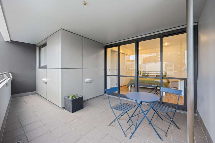 610/18 Beach Road Auckland Central_6