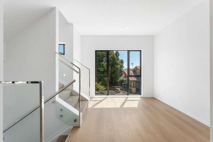 729A Massey Road Mangere_8