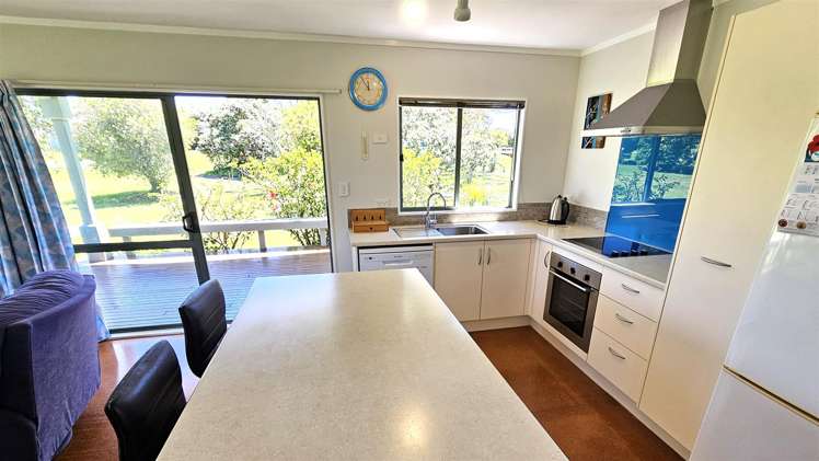 111 Castle View Road_5