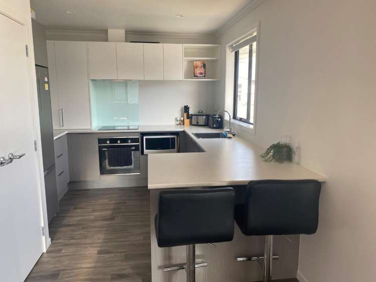 2/43 Smith Street 1067_1