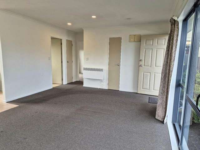 42A Beaumonts Way Manurewa_4