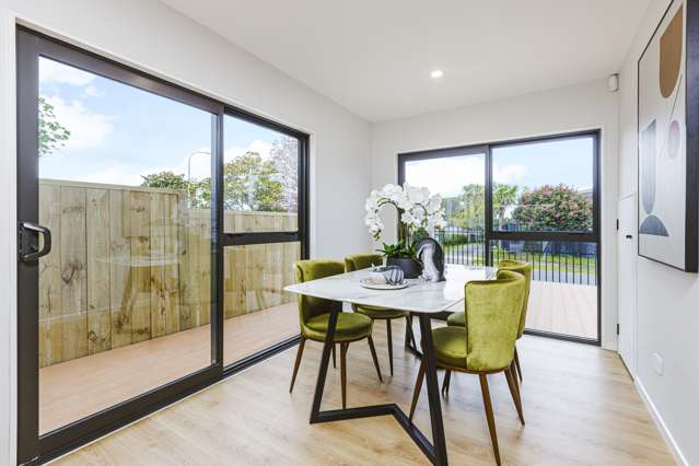 2/6 Portadown Avenue Pakuranga Heights_4