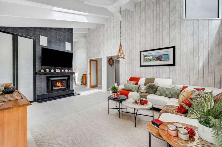 80A Beach Road Mellons Bay_31