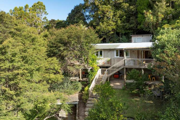 53 Sylvan Valley Avenue Titirangi_23