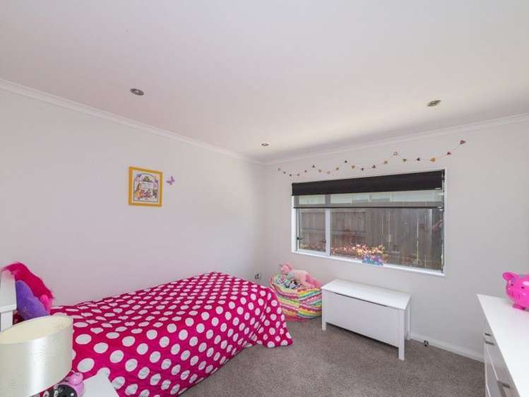 171 Pacific Drive Fitzherbert_16