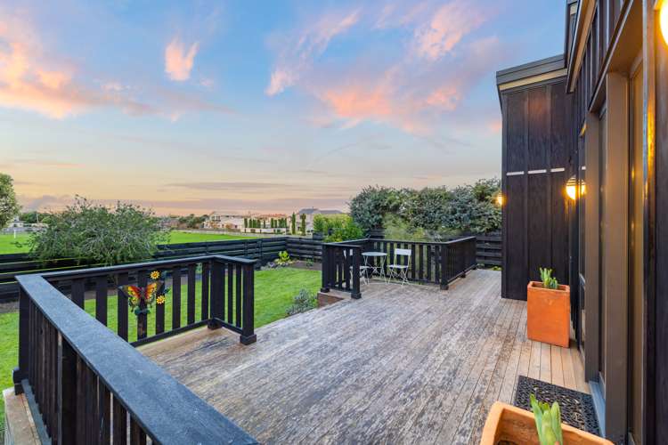 2/23 Main Road Redcliffs_4