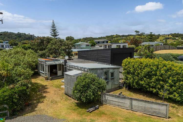 359 Tangiora Avenue Whangapoua_17