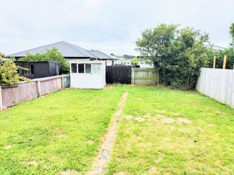 14 Crest Street Tainui_13