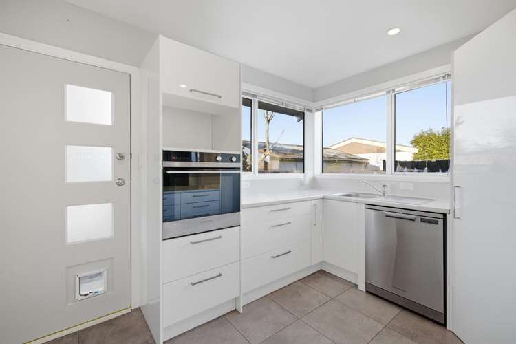 2/154 Warren Crescent Hillmorton_7