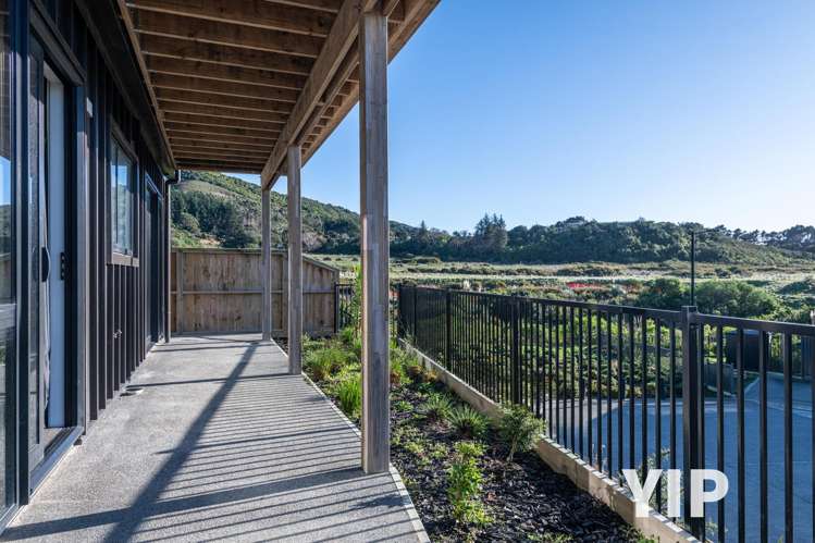 36 Hokioi Drive Kenepuru_12
