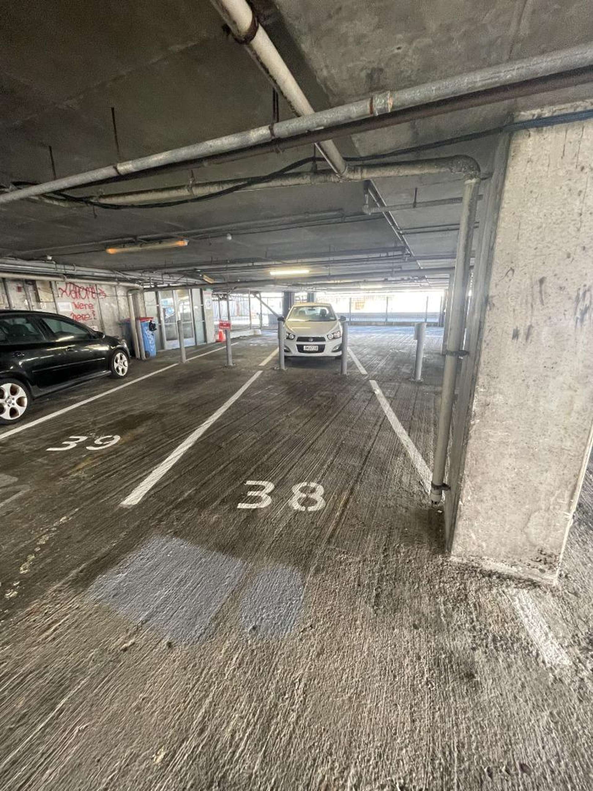 4B38/187 Victoria Street (Carpark) 2185_0