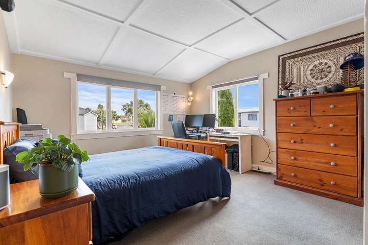 1/18 Reid Road New Lynn_12